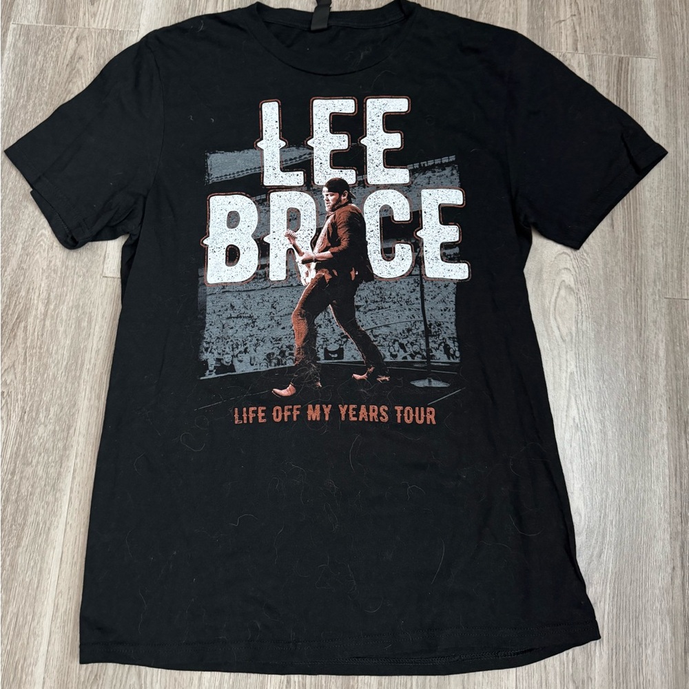 Lee Brice Concert Tee District Black Tour Graphic Tee size M unisex